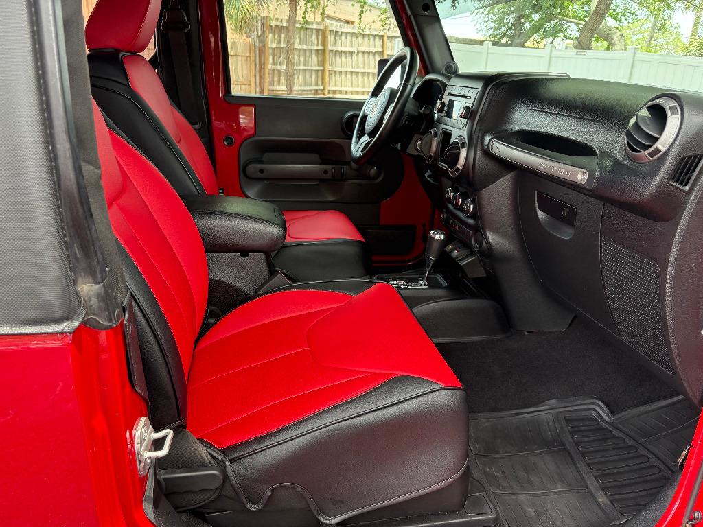 2014 Jeep Wrangler Sport - Photo 14