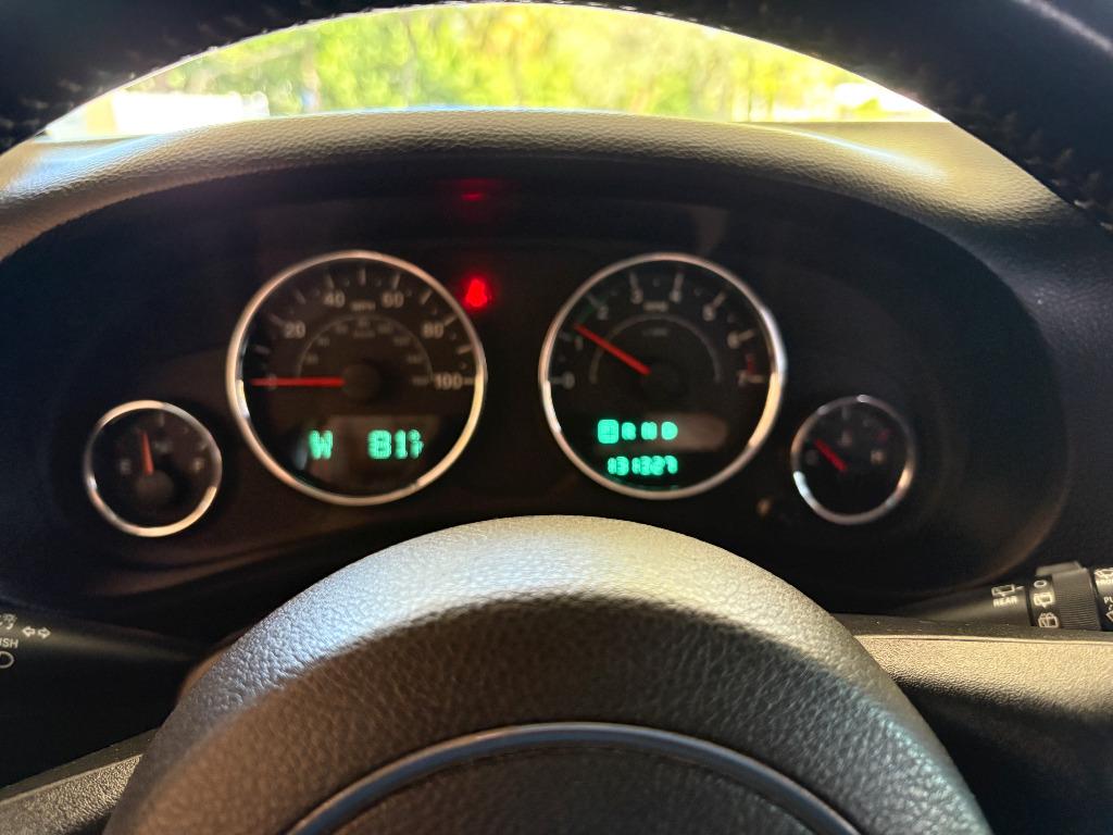 2013 Jeep Wrangler Unlimited Sport - Photo 11